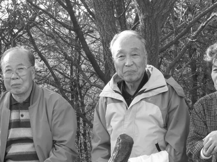These folks were kind enough to let me use them as a subject for a black and white portrait shot. I don't think they were all that impressed, but what can you do!
